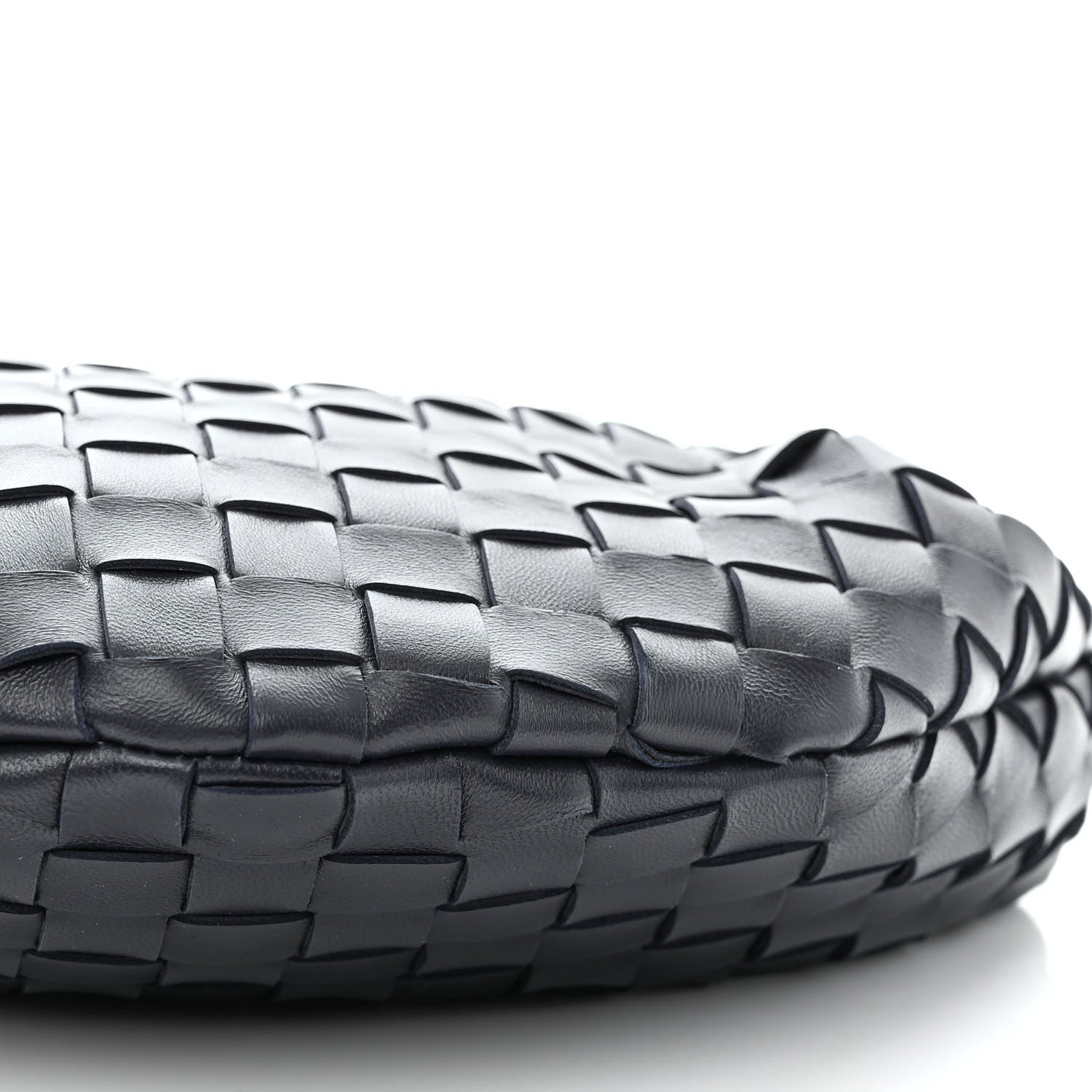 Bottega Veneta Nappa Intrecciato Sardine With Chain Bag Space 9 of 11