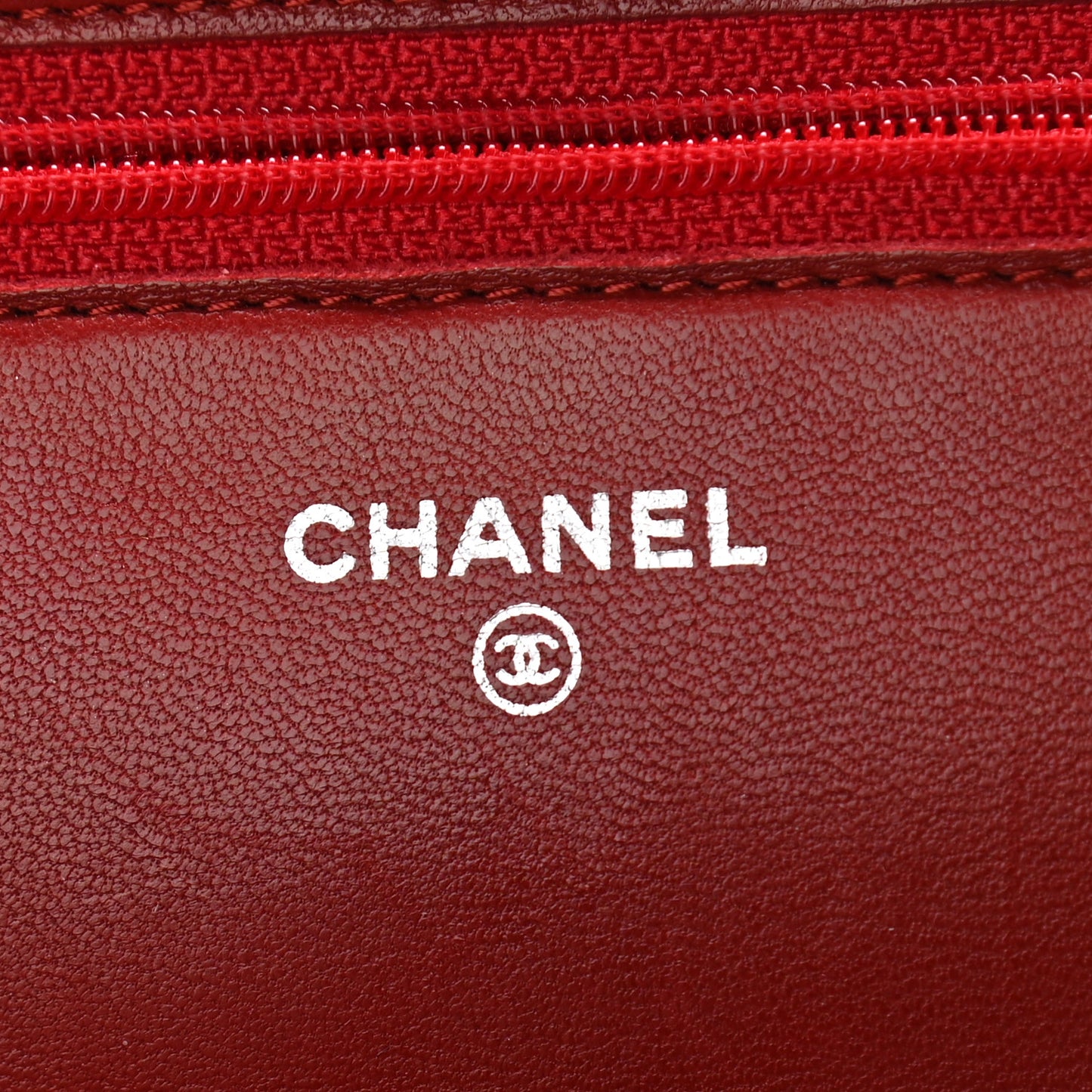Lambskin Quilted Wallet On Chain WOC Red