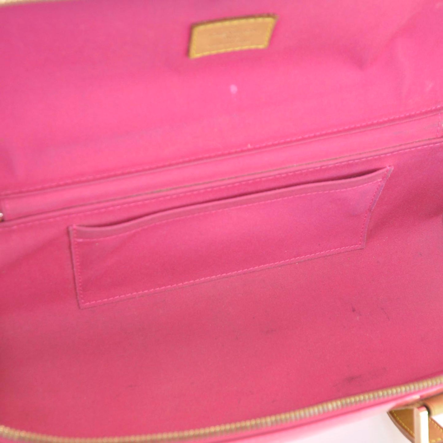 Vernis Sullivan Horizontal GM Fuchsia