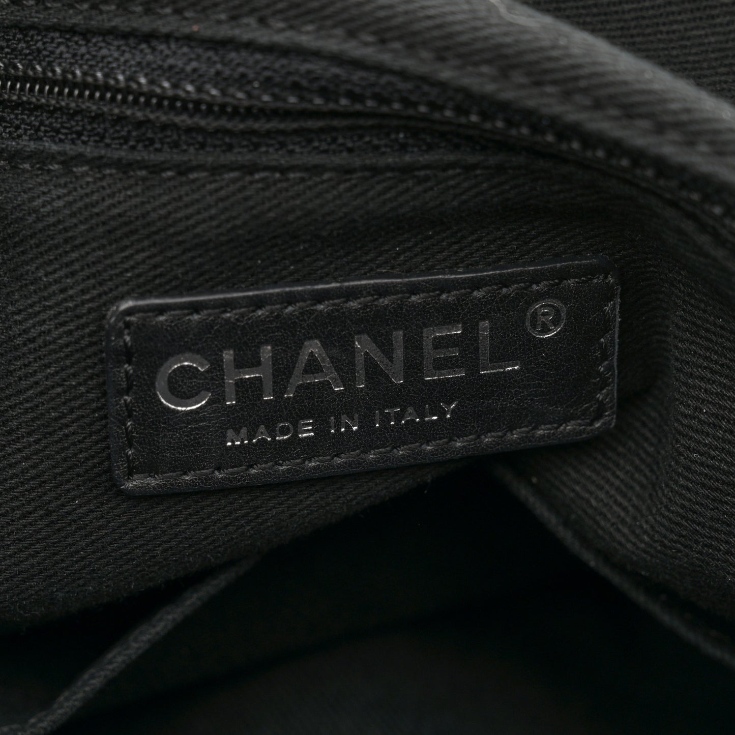 Calfskin Stitched Expandable Frame Bag Black