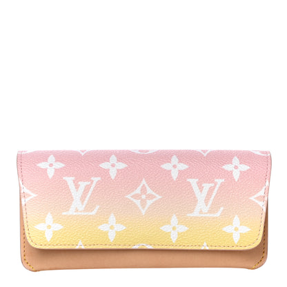 Louis Vuitton Monogram Giant By The Pool Woody Glasses Case Light Pink 1 of 14