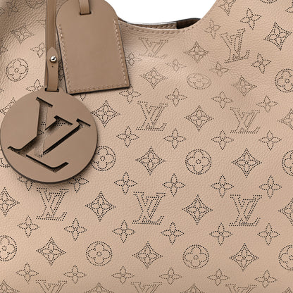 Louis Vuitton Mahina Carmel Hobo Galet 7 of 10