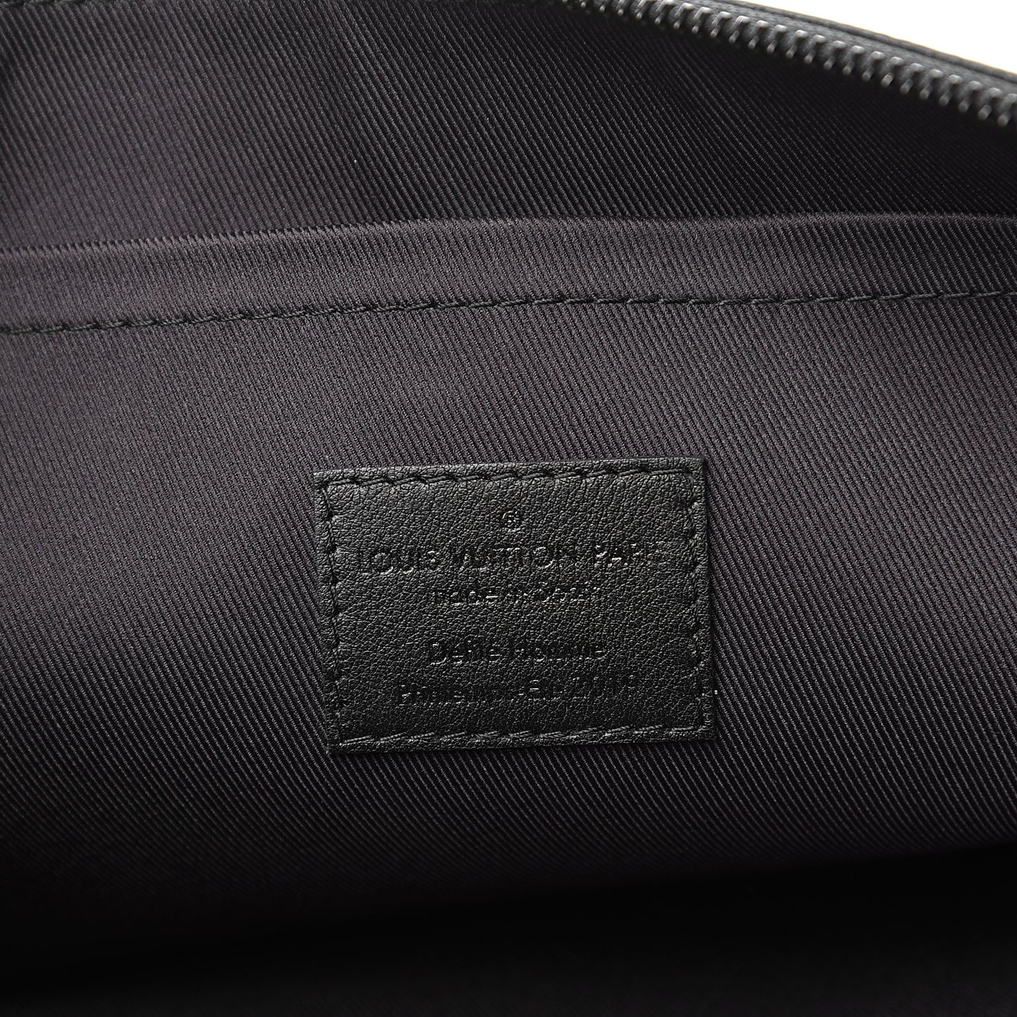 Taiga Rainbow Pochette A4 Black