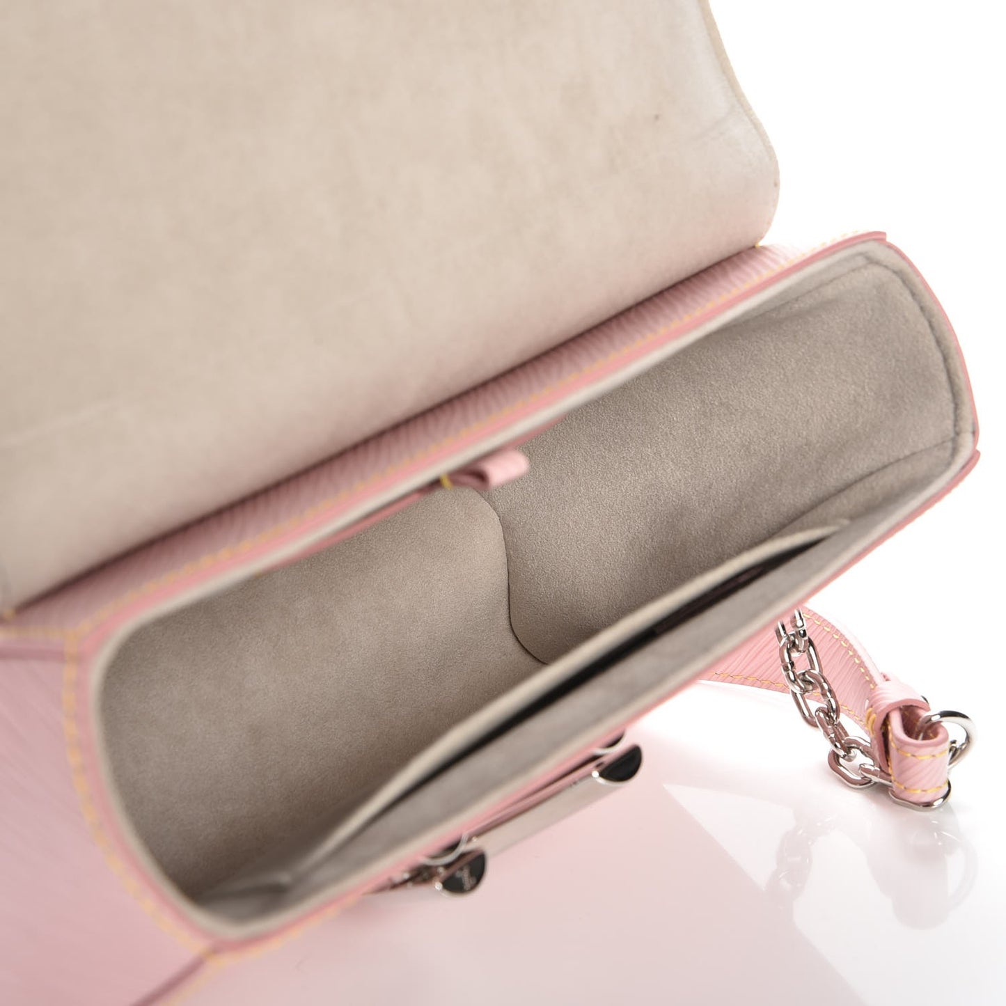 Epi Twist Shoulder Bag MM Rose Ballerine