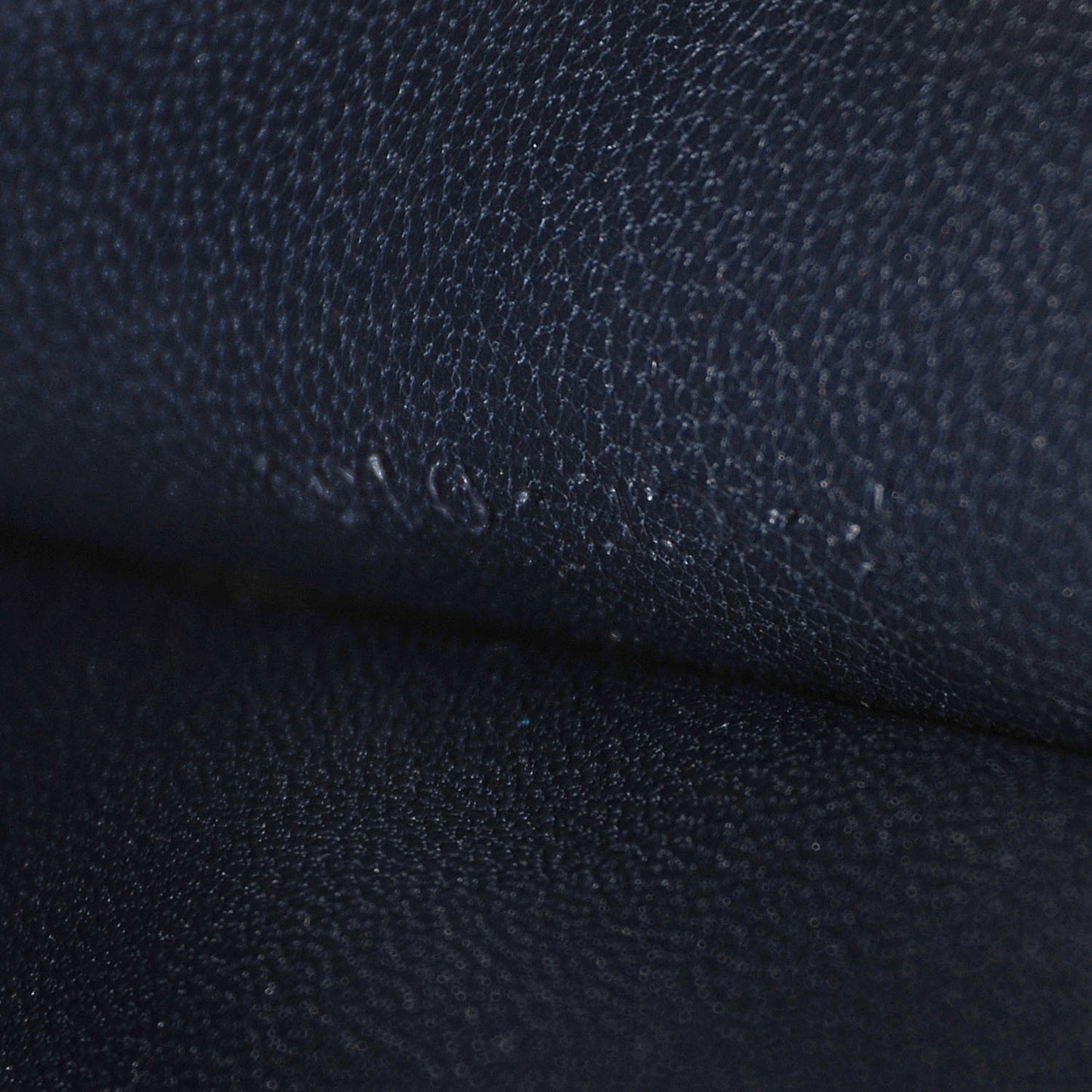 Smooth Calfskin Large Classic Box Flap Bag Navy