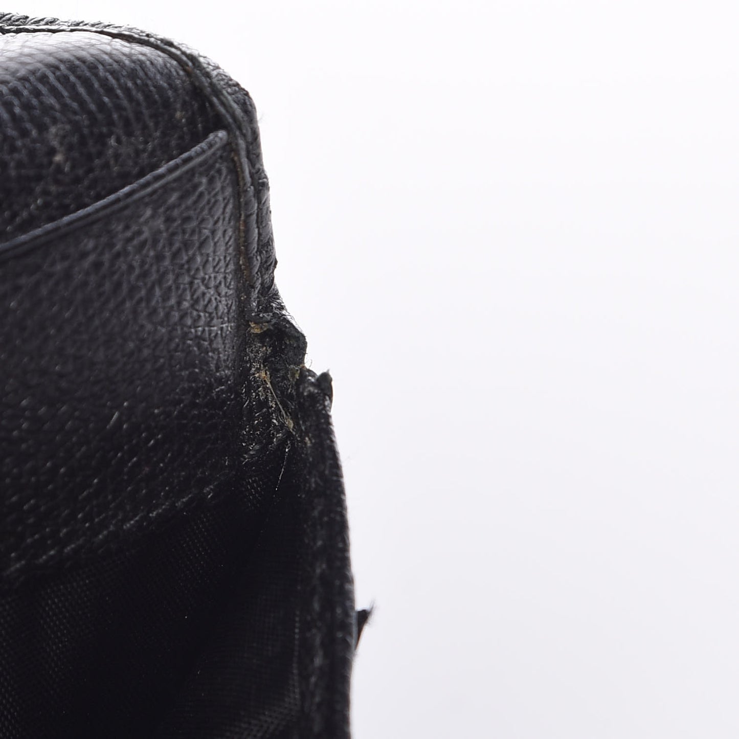 Grained Calfskin CC Button Wallet Black