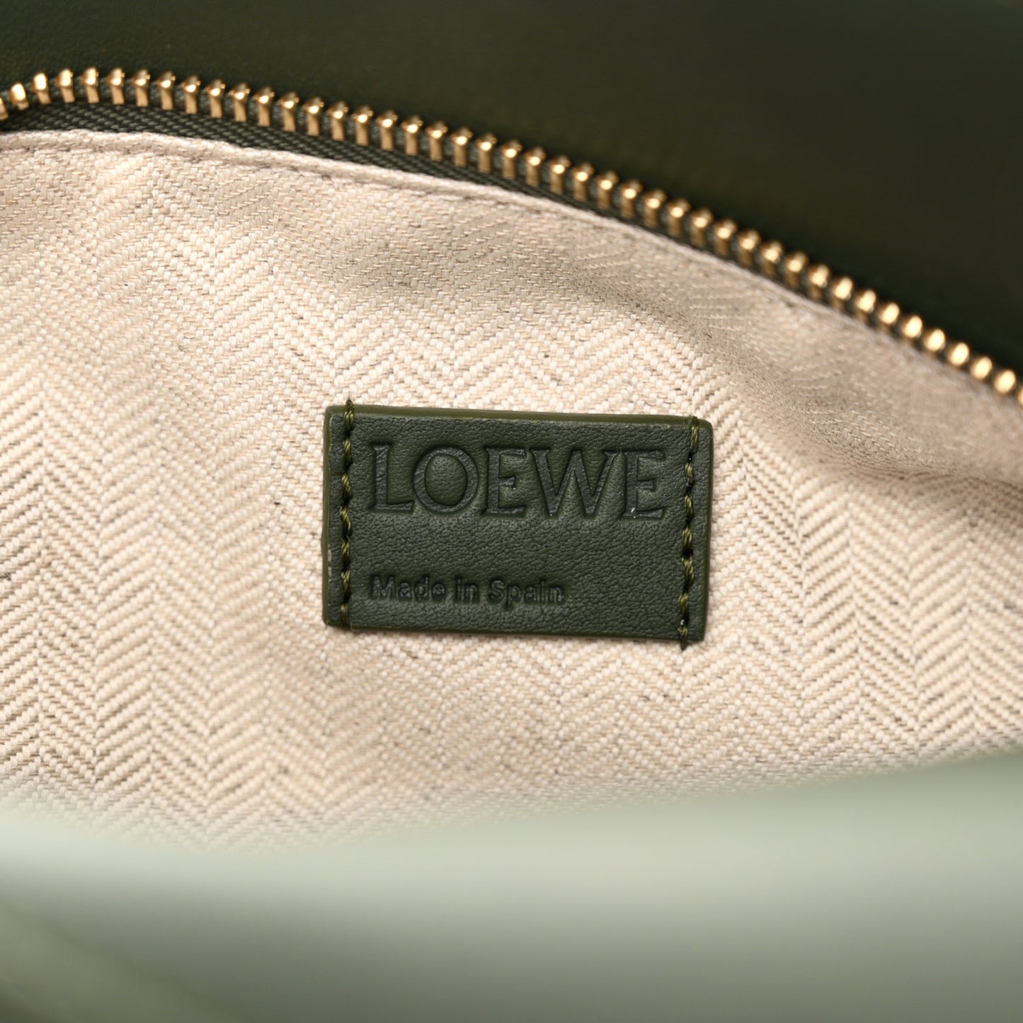 Calfskin Small Puzzle Edge Bag Bottle Green