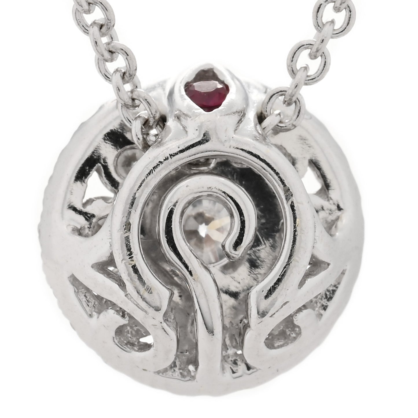 18K White Gold Diamond Round Cluster Necklace