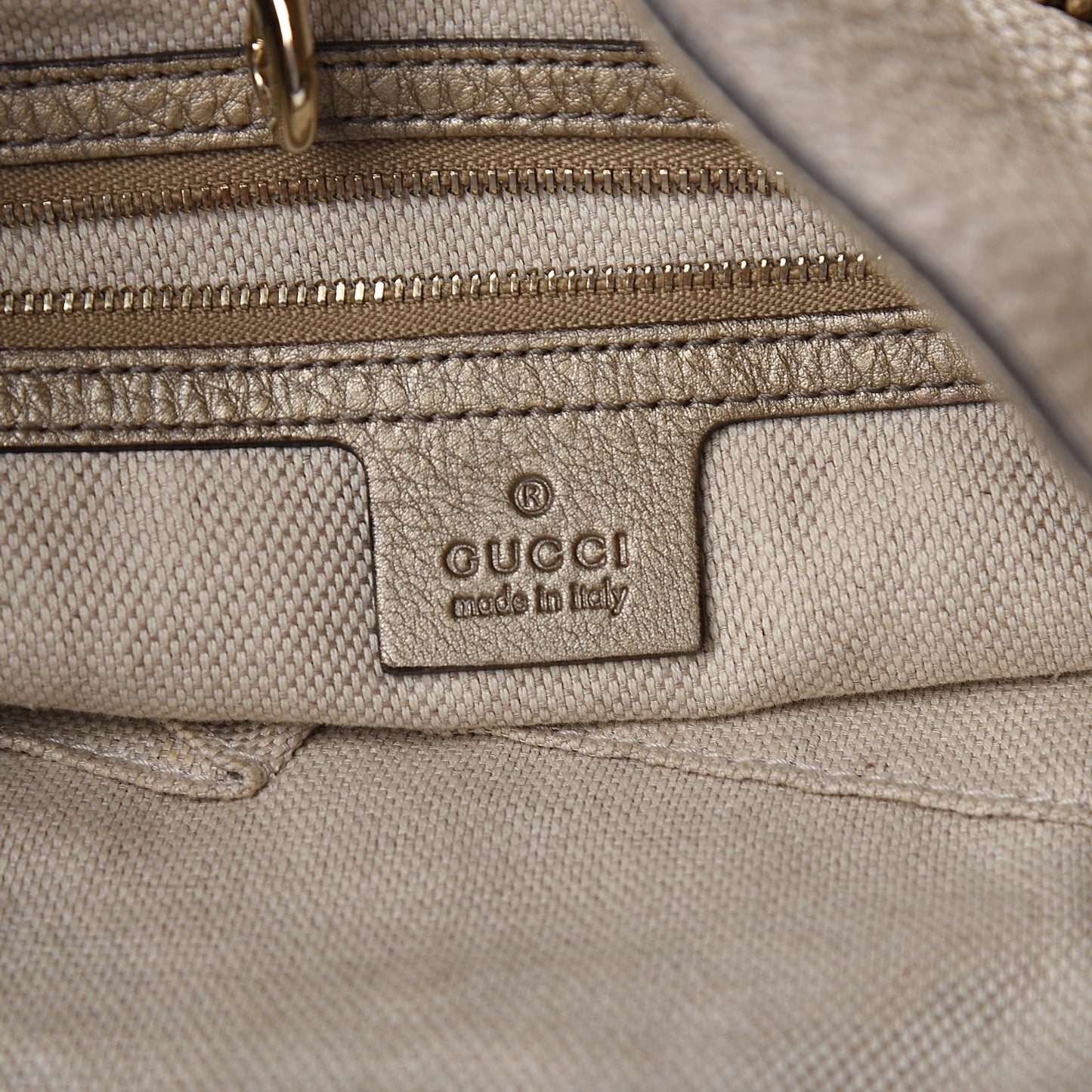 Metallic Pebbled Calfskin Medium Soho Chain Shoulder Bag Golden Beige