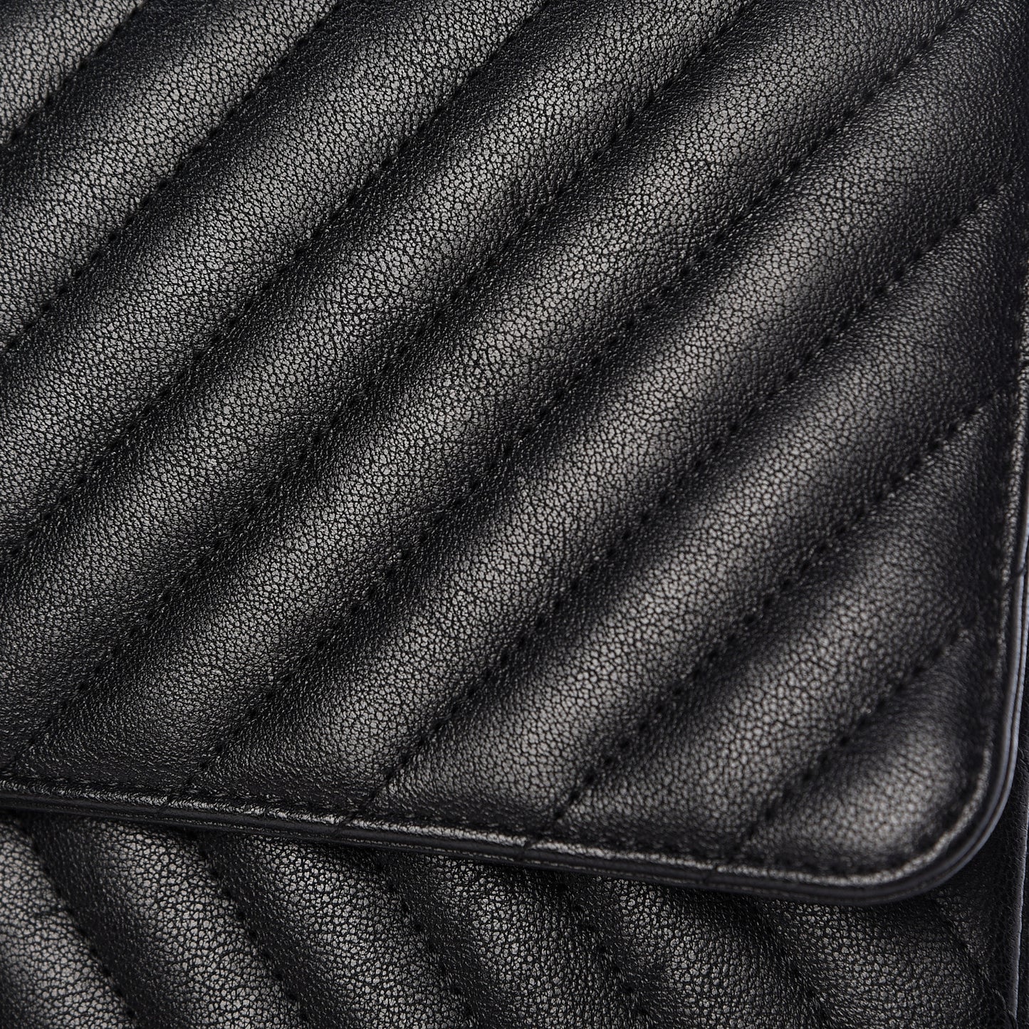 Sheepskin Chevron Quilted 2.55 Reissue 227 Flap So Black