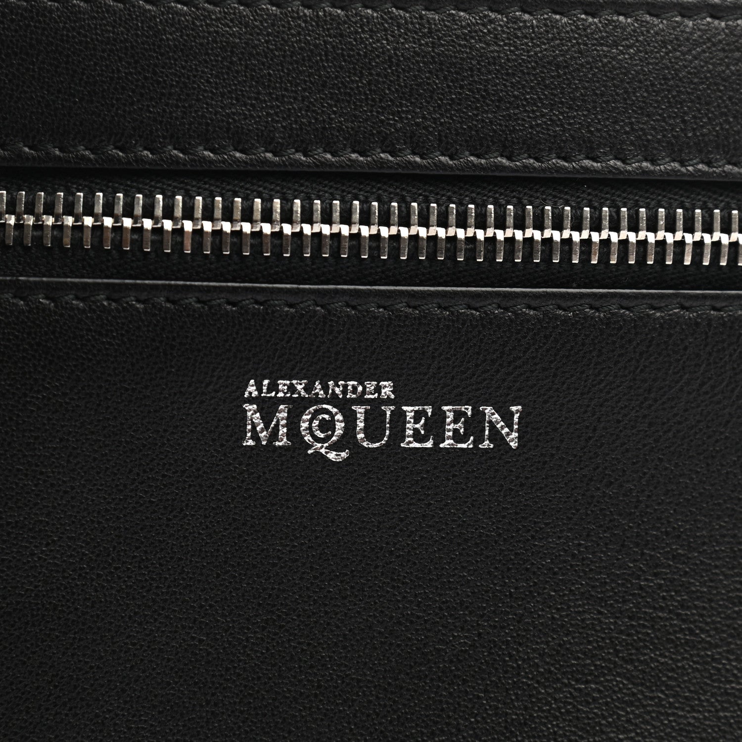 Alexander McQueen Calfskin Studded Skull Small Zipped Pouch Black 8 of 9