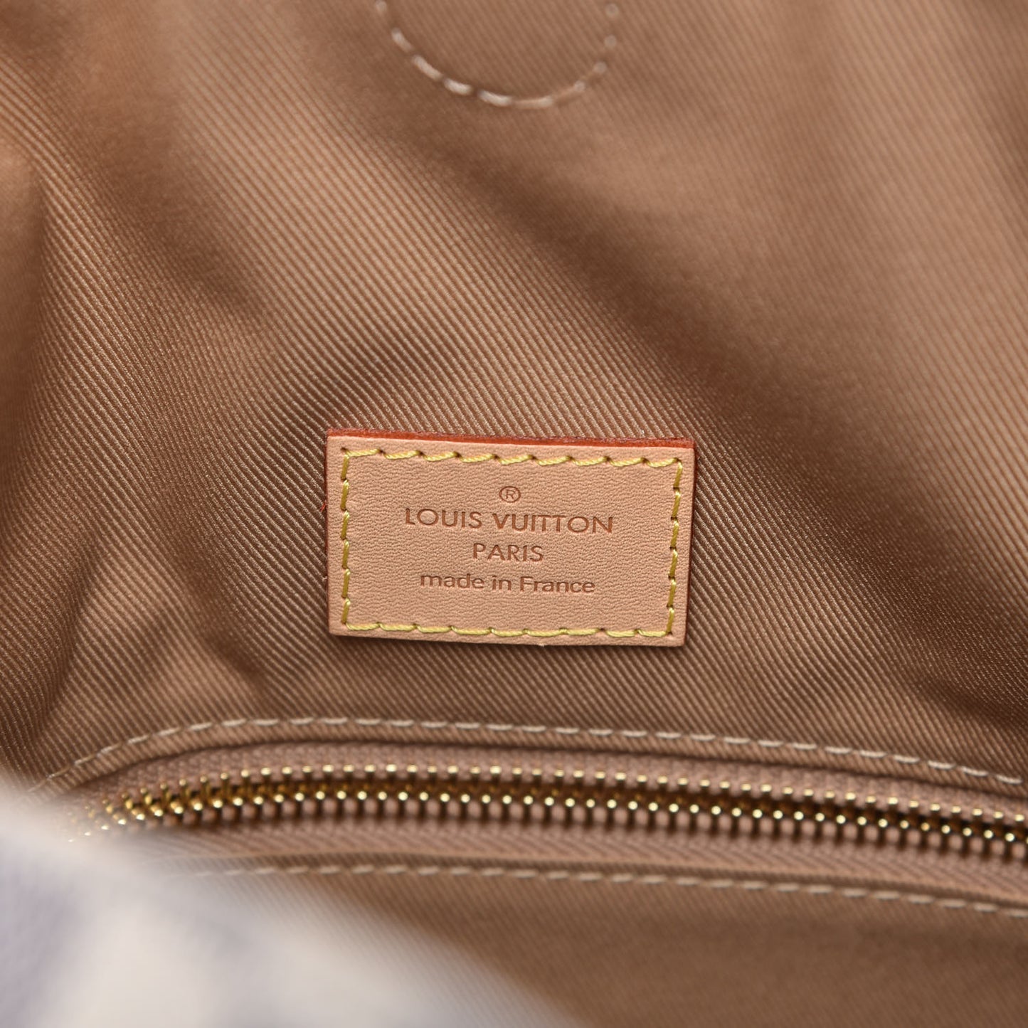 Damier Azur Graceful PM Beige
