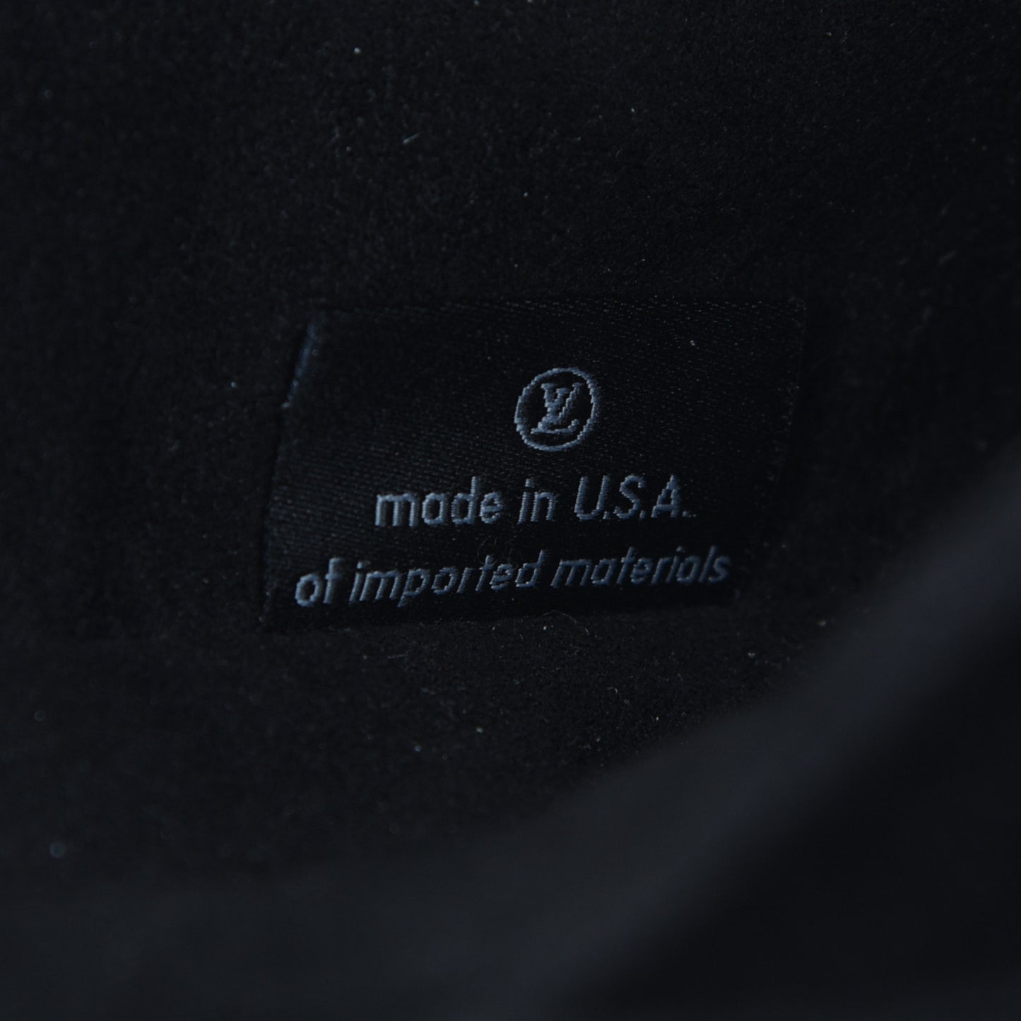 Reverse Monogram Pochette Metis