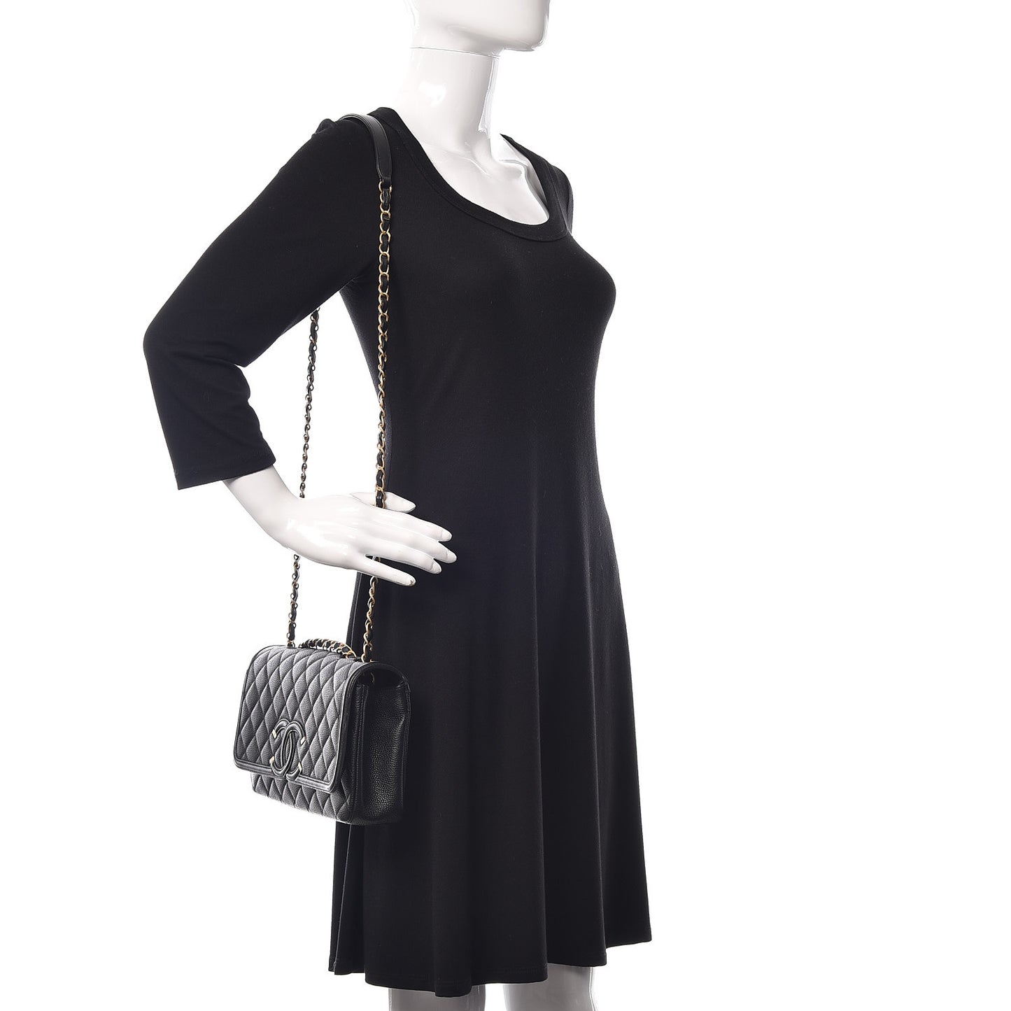 Caviar Quilted Medium CC Filigree Flap Black