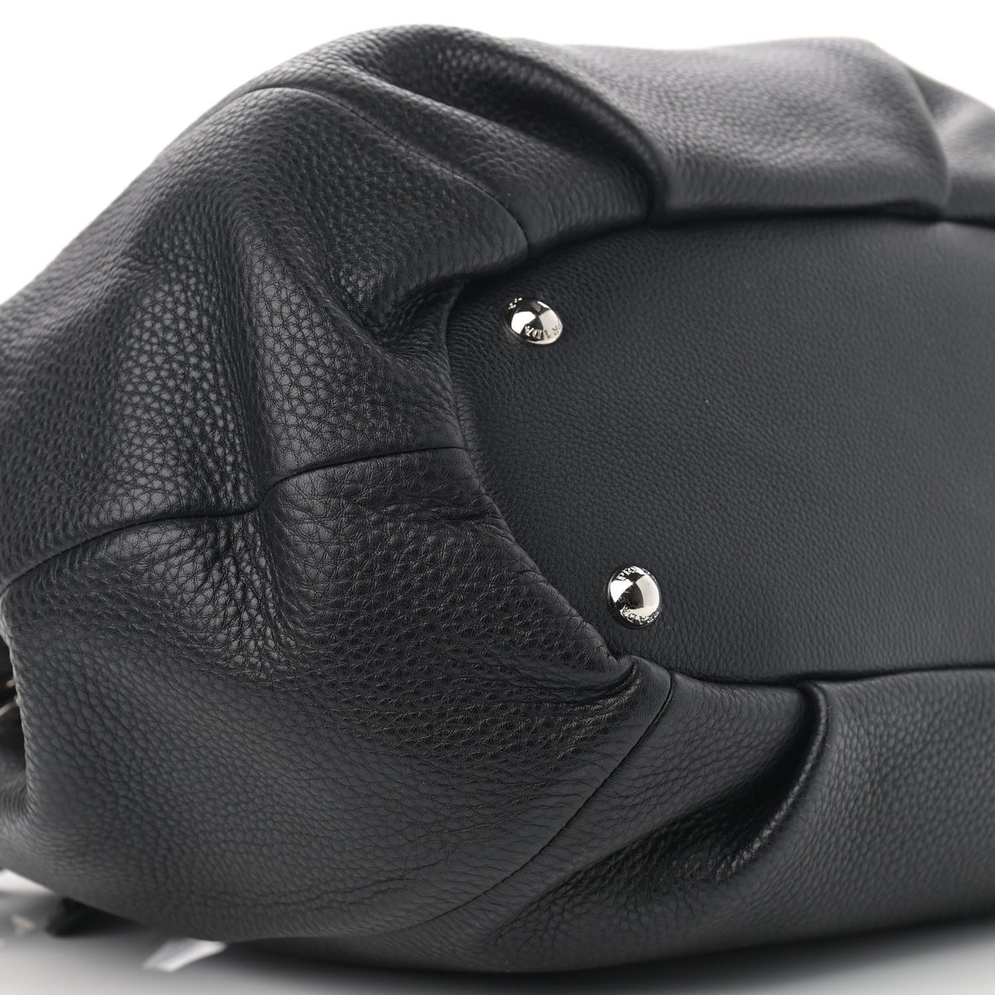 Vitello Daino Hobo Black