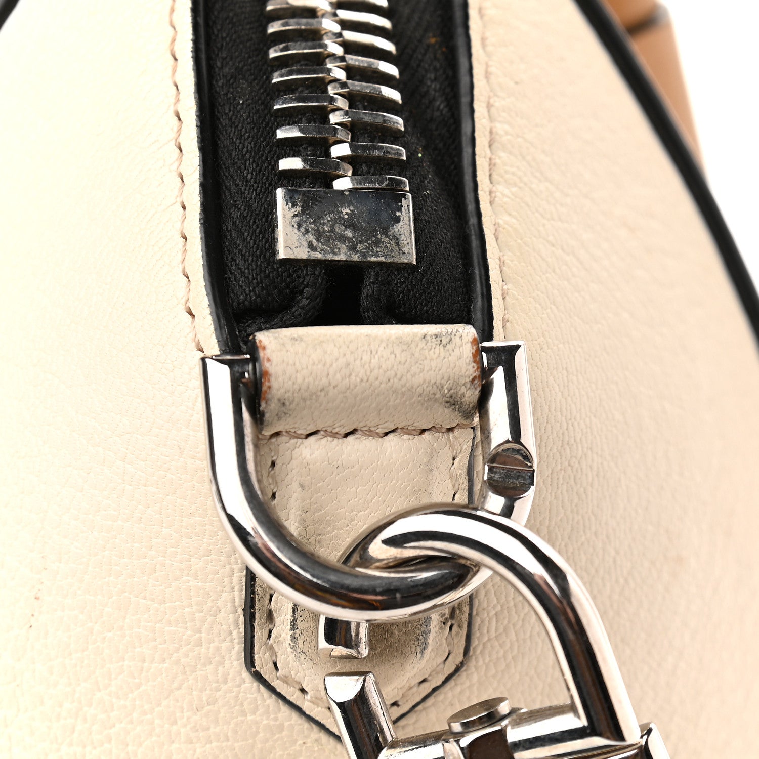 Givenchy Sugar Goatskin Small Bi-Color Antigona Light Beige 13 of 17