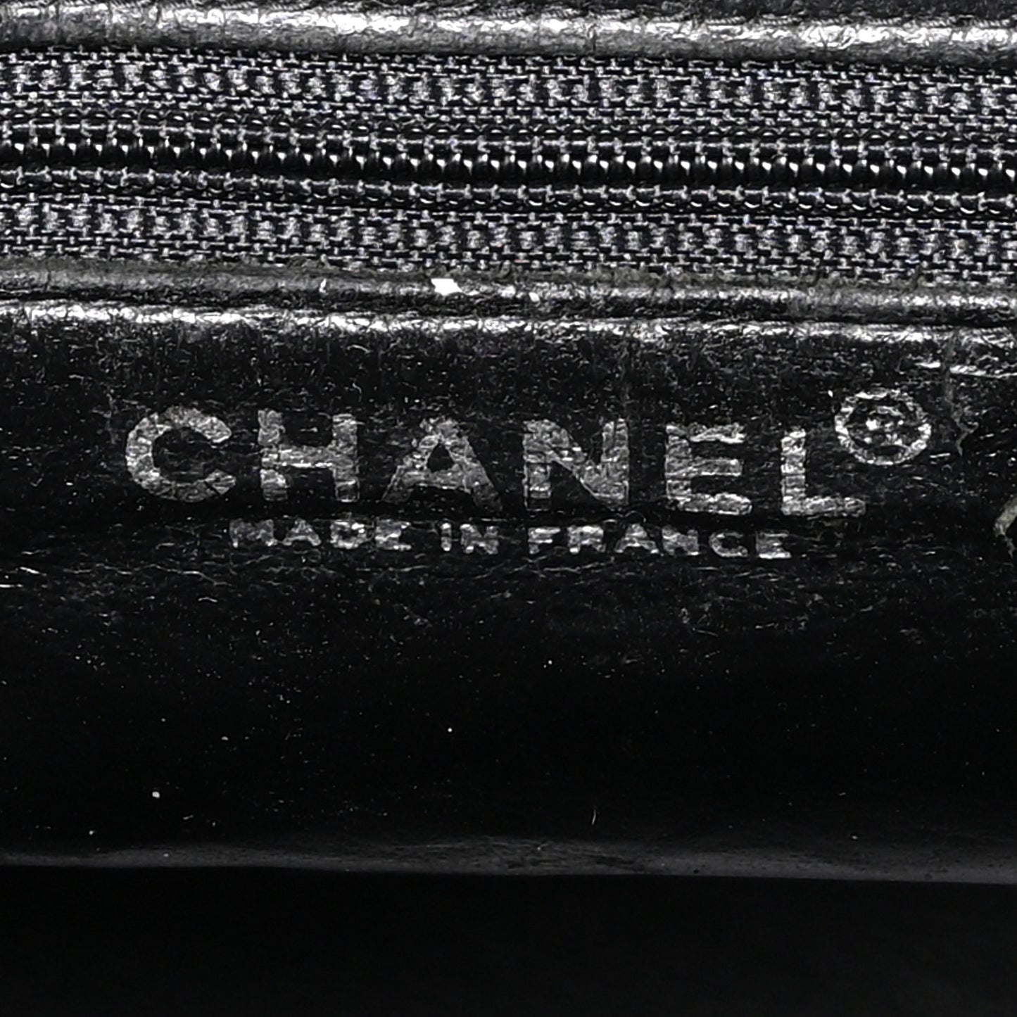 Caviar Quilted Medallion Tote Black