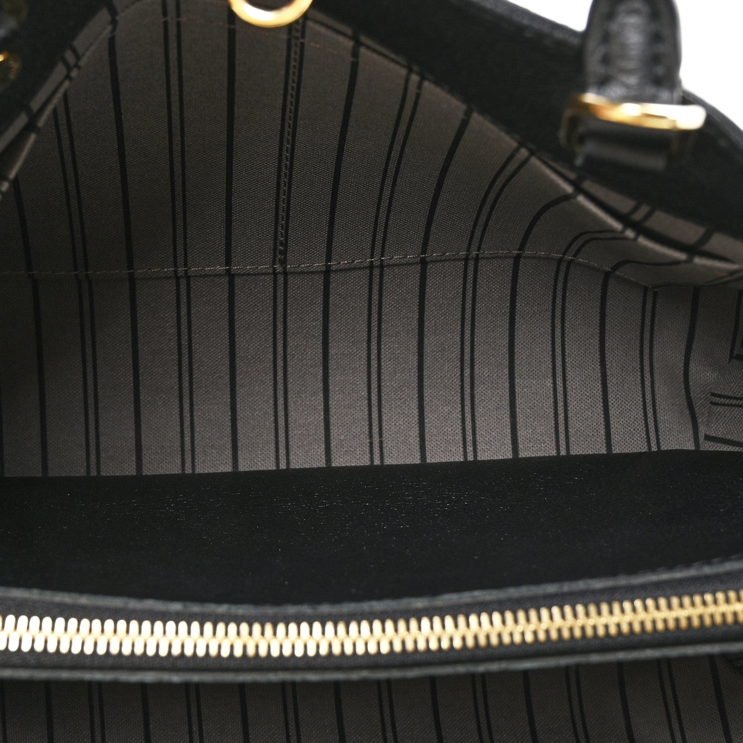 Louis Vuitton Empreinte Montaigne MM Black 6 of 10