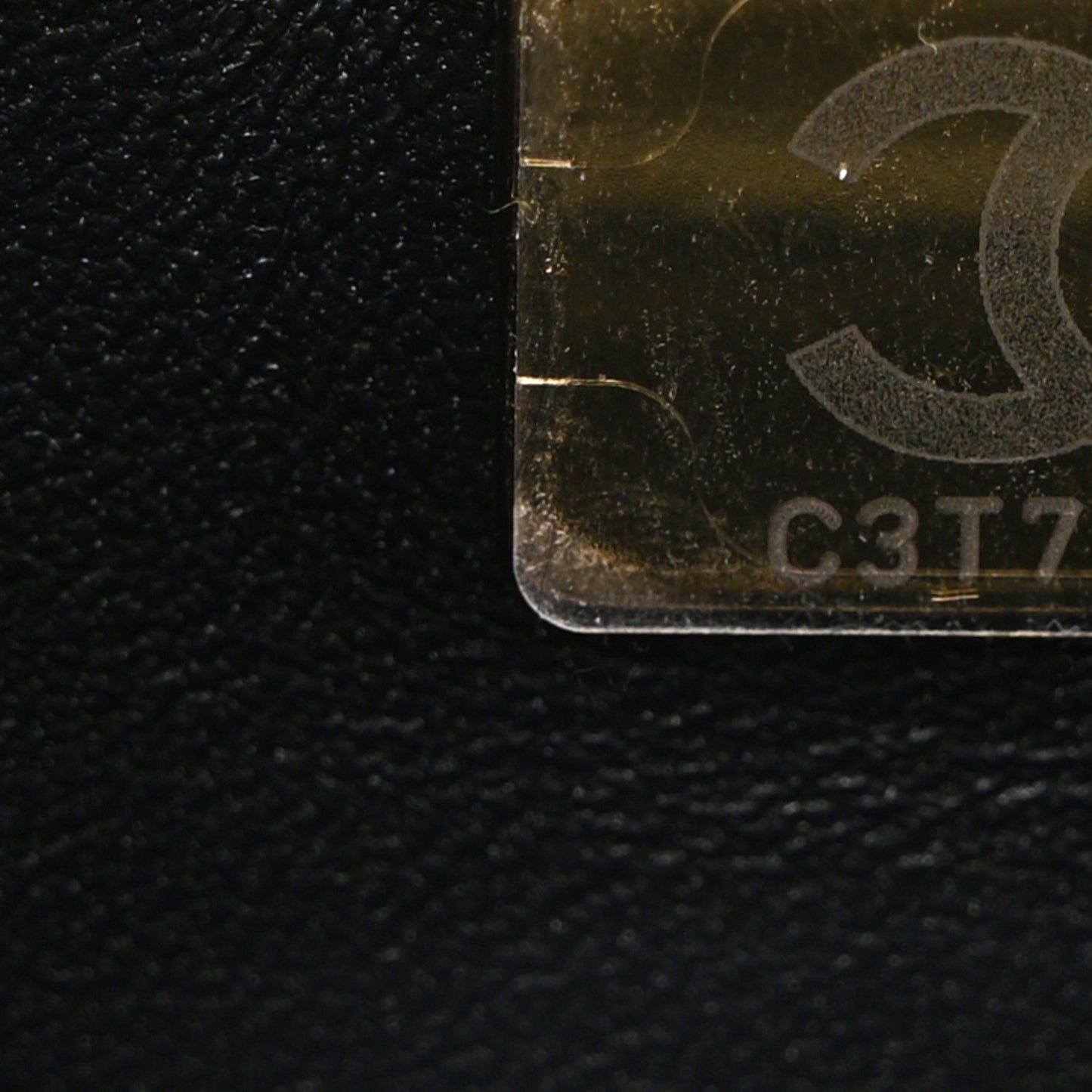 Caviar Quilted Small Handy CC Flap Black