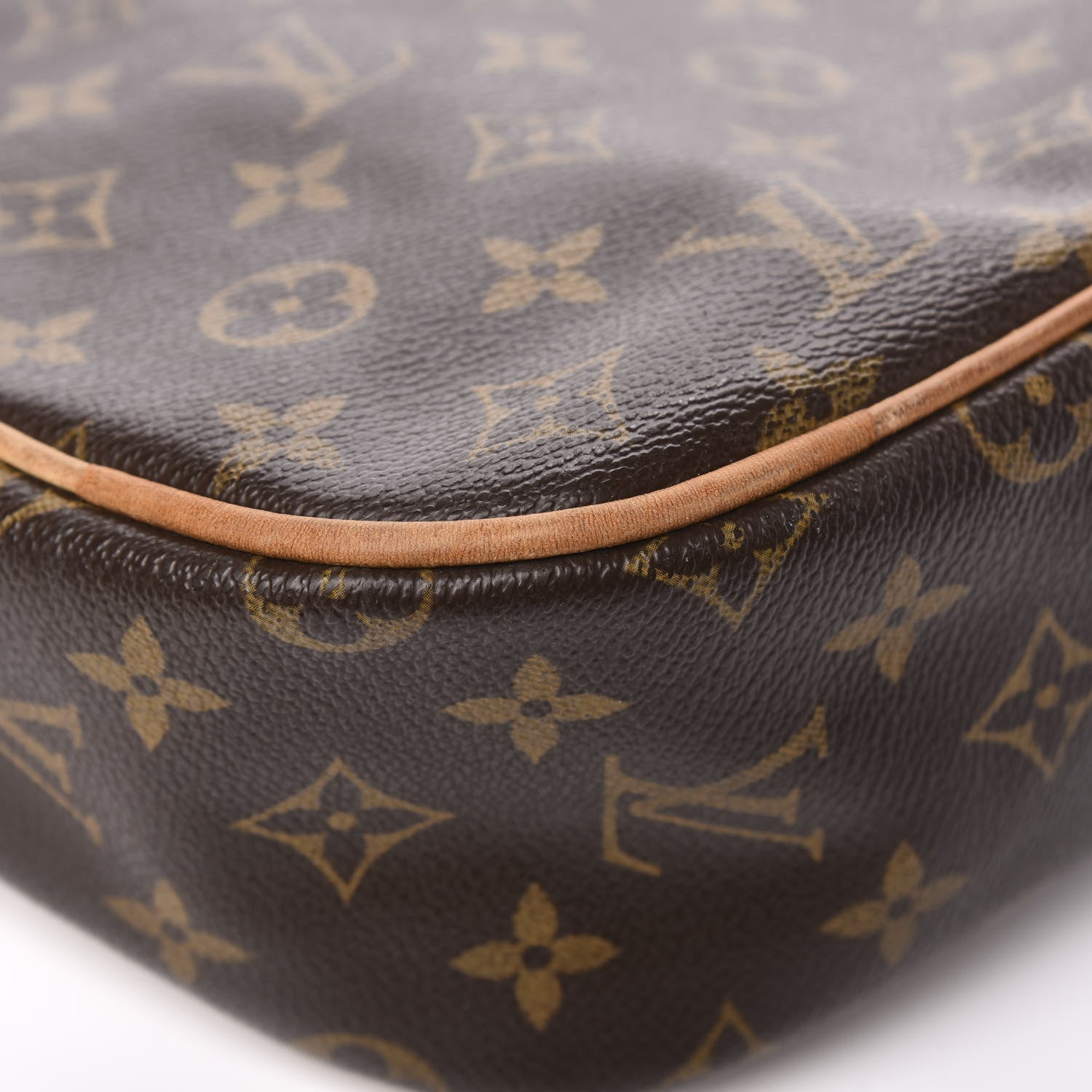 Louis Vuitton Monogram Hudson GM 14 of 18