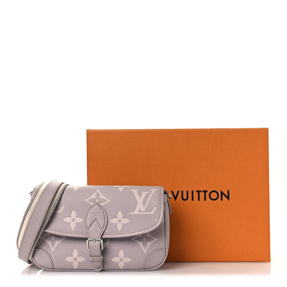 Louis Vuitton Empreinte Monogram Giant Diane Brume Quartz 10 of 10