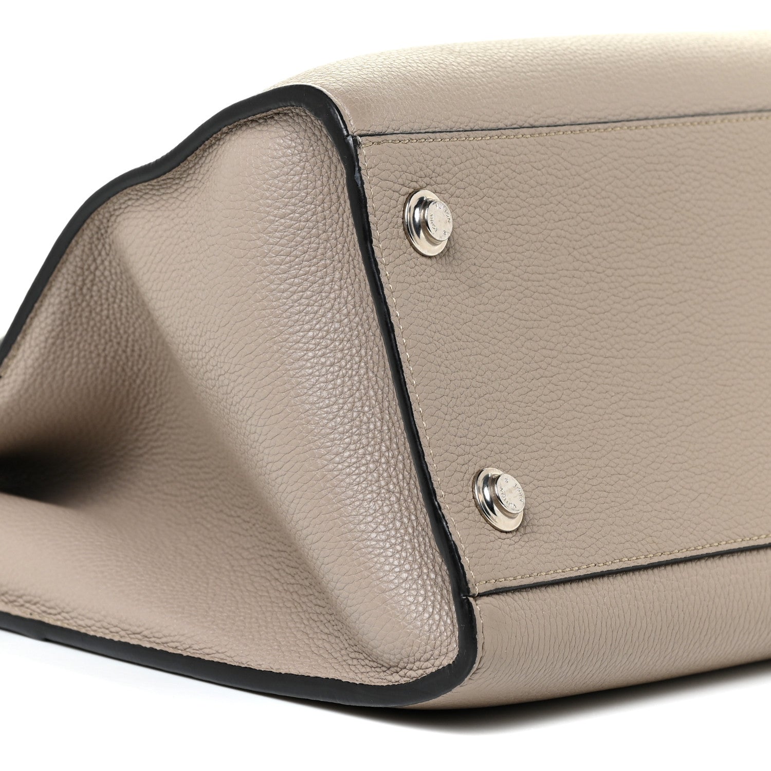 Louis Vuitton Taurillon City Steamer MM Black Beige 9 of 22