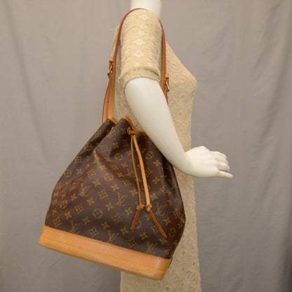 Louis Vuitton Monogram Noe 2 of 11
