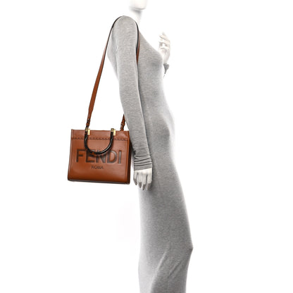 Fendi Vitello King Plexiglass Logo Embossed Small Fendi Sunshine Shopper Tote Cuoio 2 of 15