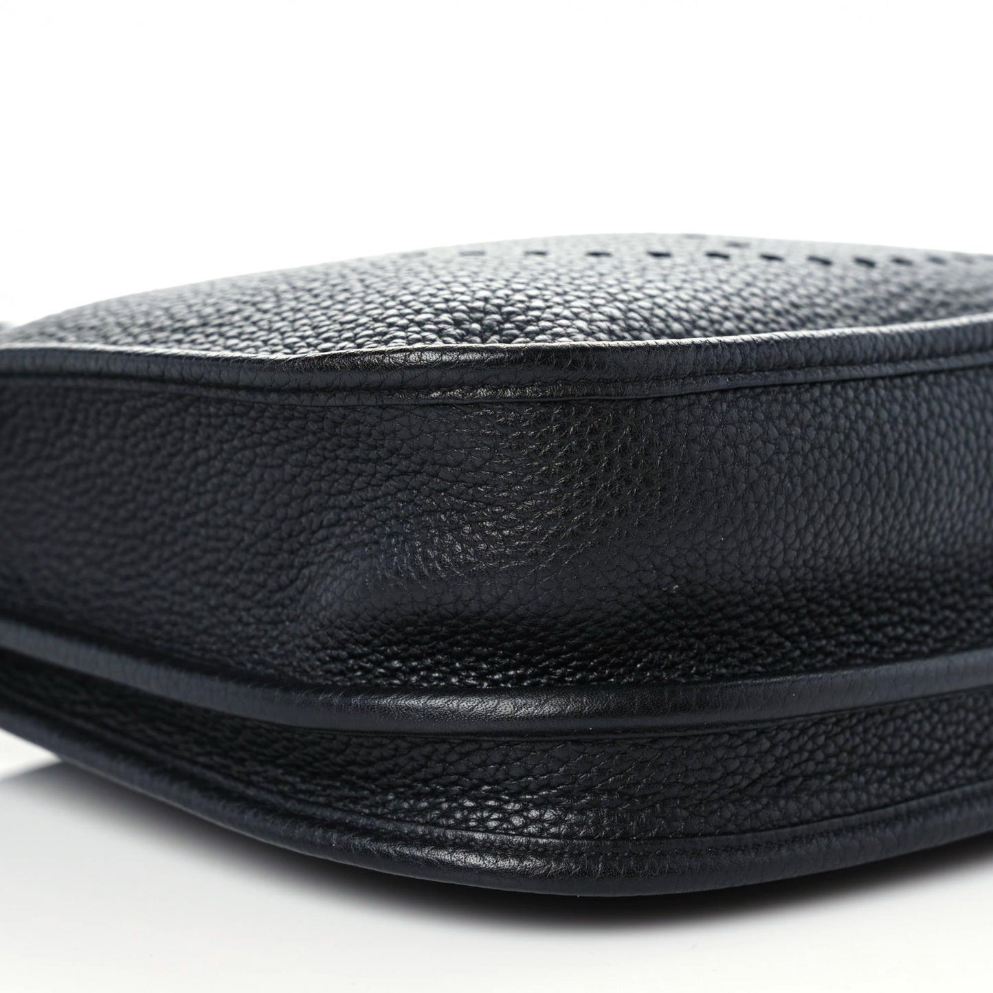Taurillon Clemence Evelyne III PM Black