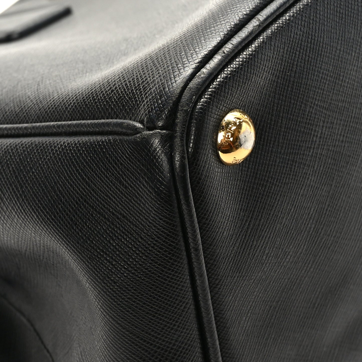 Saffiano Large Galleria Double Zip Tote Black