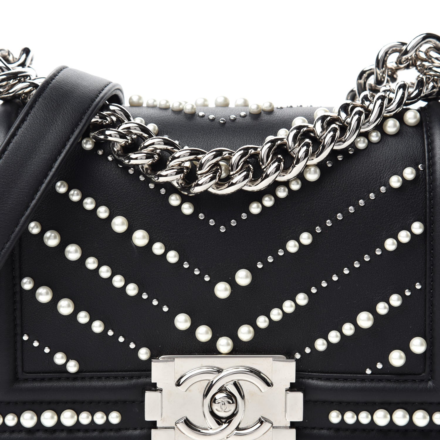 Chanel Calfskin Pearl Chevron Small Boy Flap Black 10 of 11