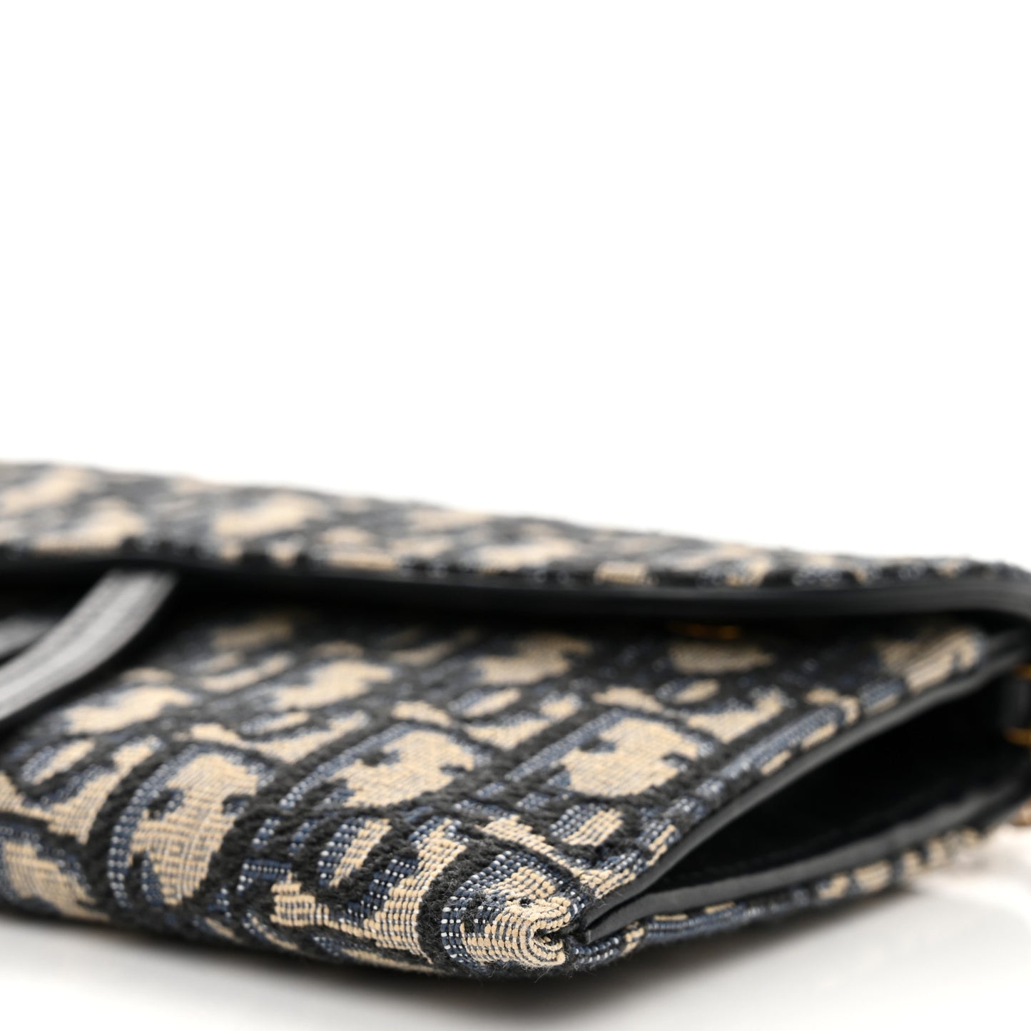 Oblique Saddle Chain Long Wallet Blue