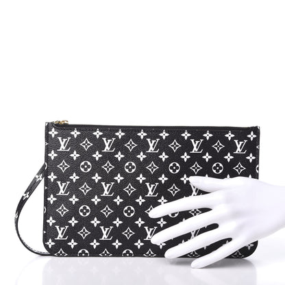 Louis Vuitton Monogram Giant Jungle Neverfull MM GM Pochette Black 2 of 6