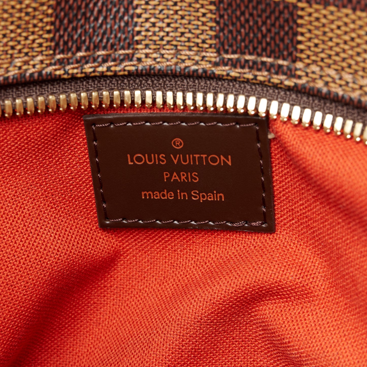 Damier Ebene Olav MM Messenger Bag