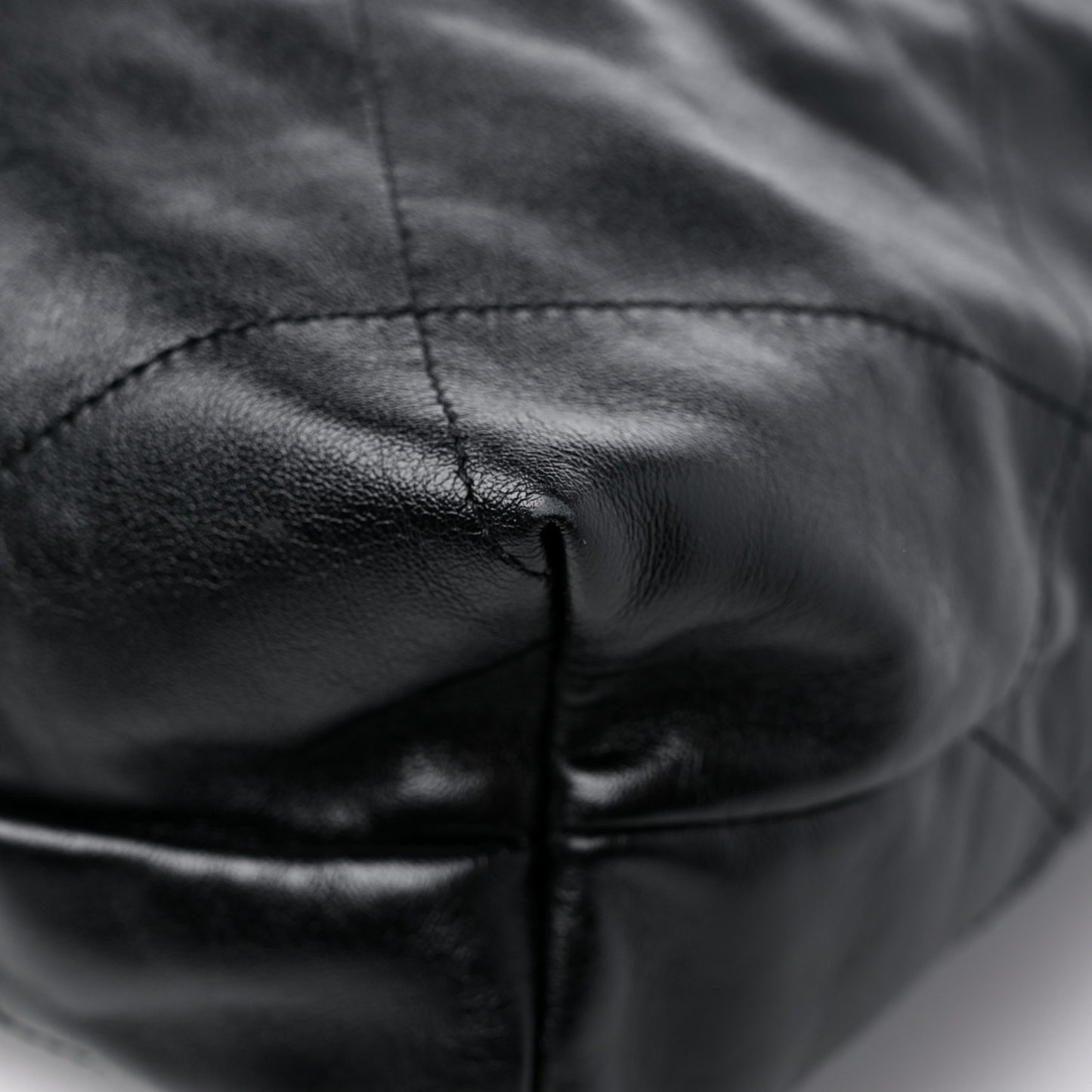Shiny Calfskin Quilted Large Chanel 22 Black