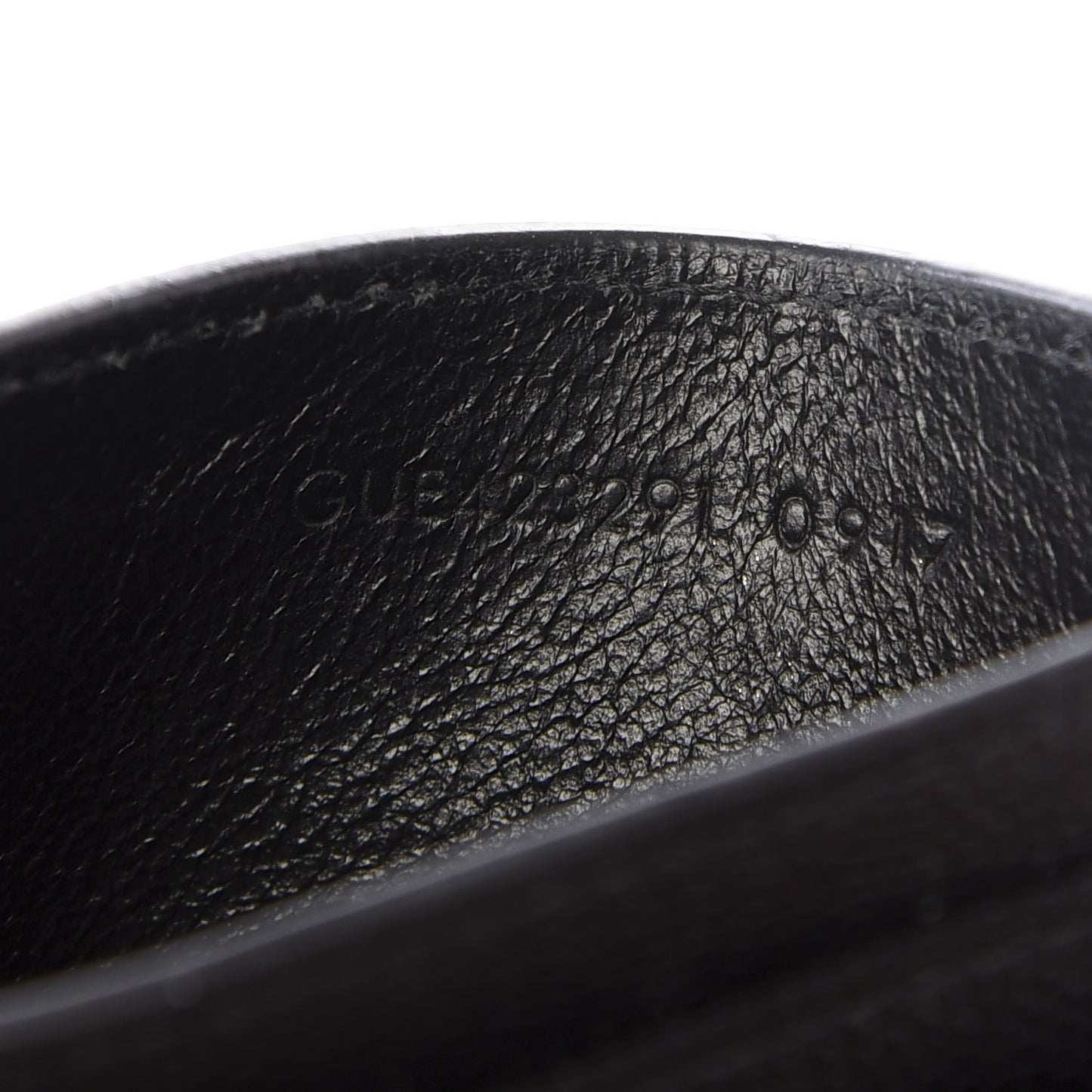 Grain De Poudre Matelasse Chevron Monogram Credit Card Case Black
