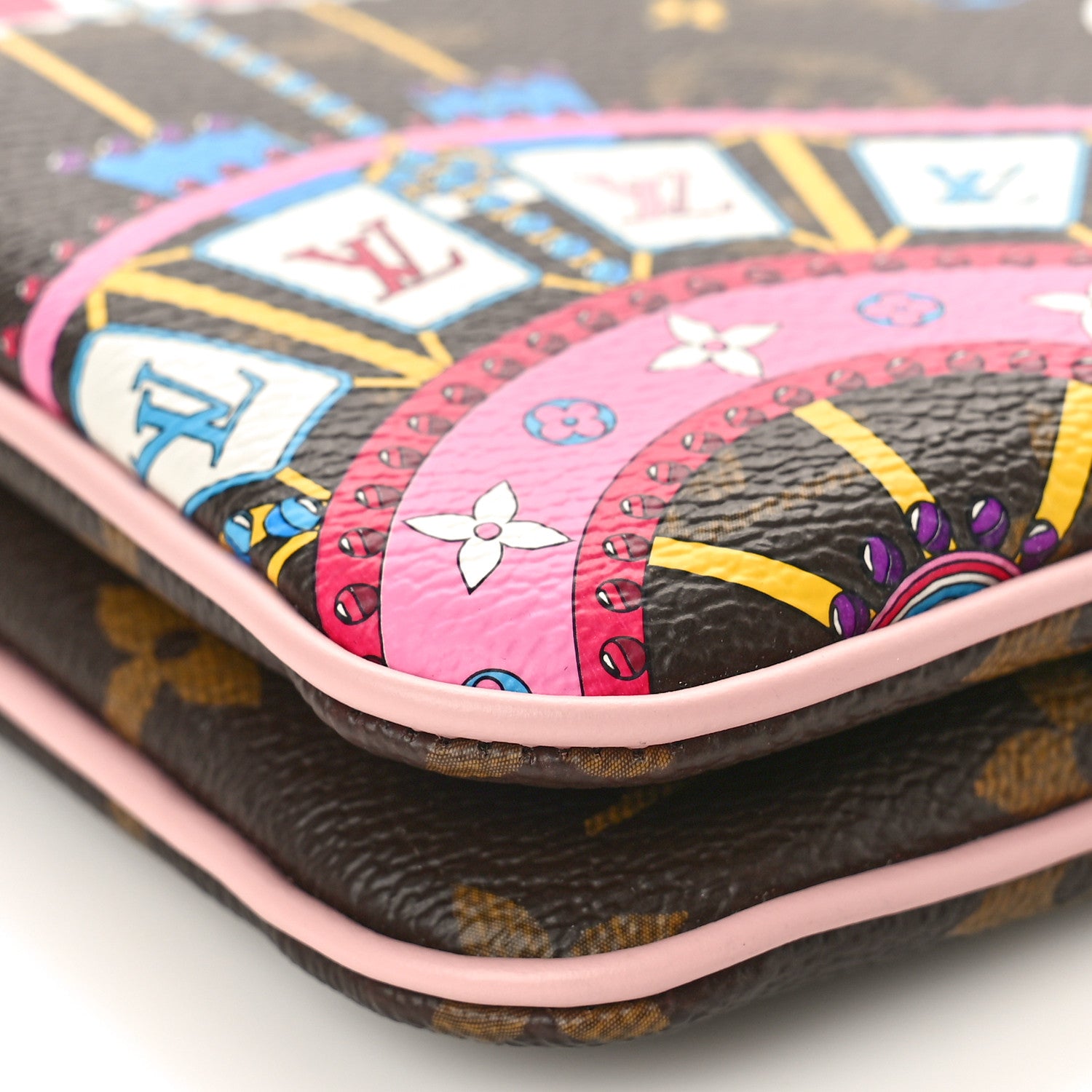 Louis Vuitton Monogram 2020 Christmas Animation Big Wheel Double Zip Pochette Rose Ballerine 8 of 9