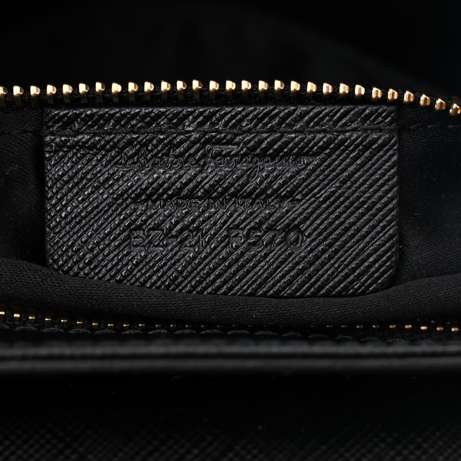 Salvatore Ferragamo Saffiano Carrie Shoulder Bag Black 7 of 13