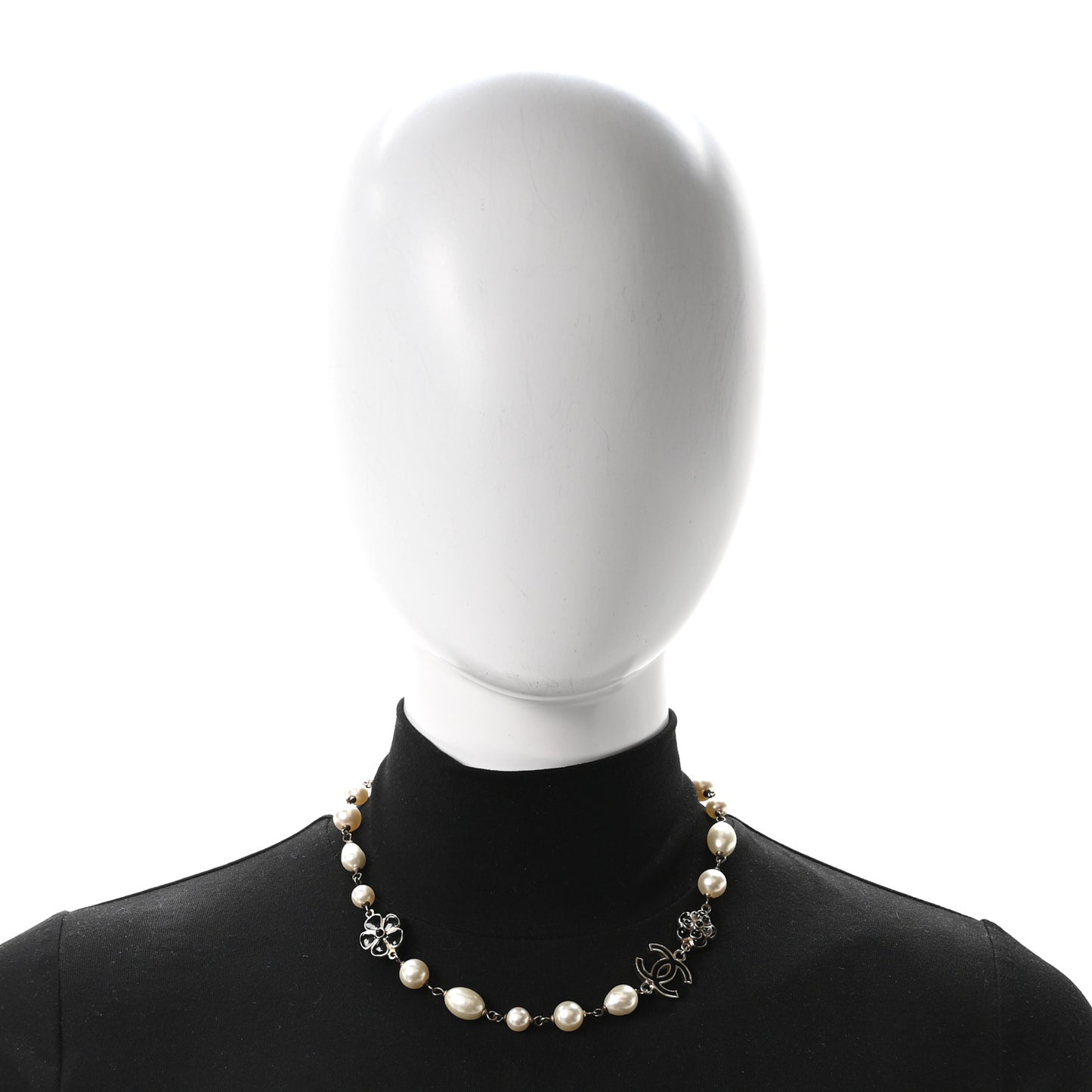 Pearl Enamel CC Camellia Short Necklace Black