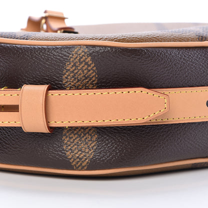Louis Vuitton Reverse Monogram Giant Boite Chapeau Souple 9 of 12