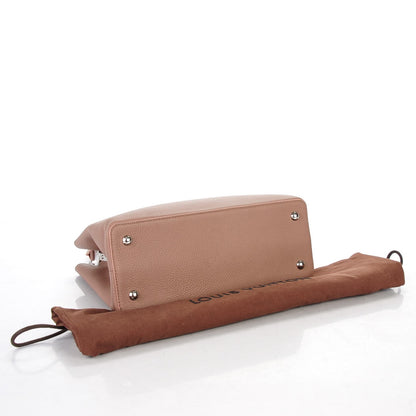 Louis Vuitton Taurillon Capucines MM Magnolia 4 of 7
