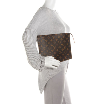 Louis Vuitton Monogram Toiletry Pouch 26 2 of 8