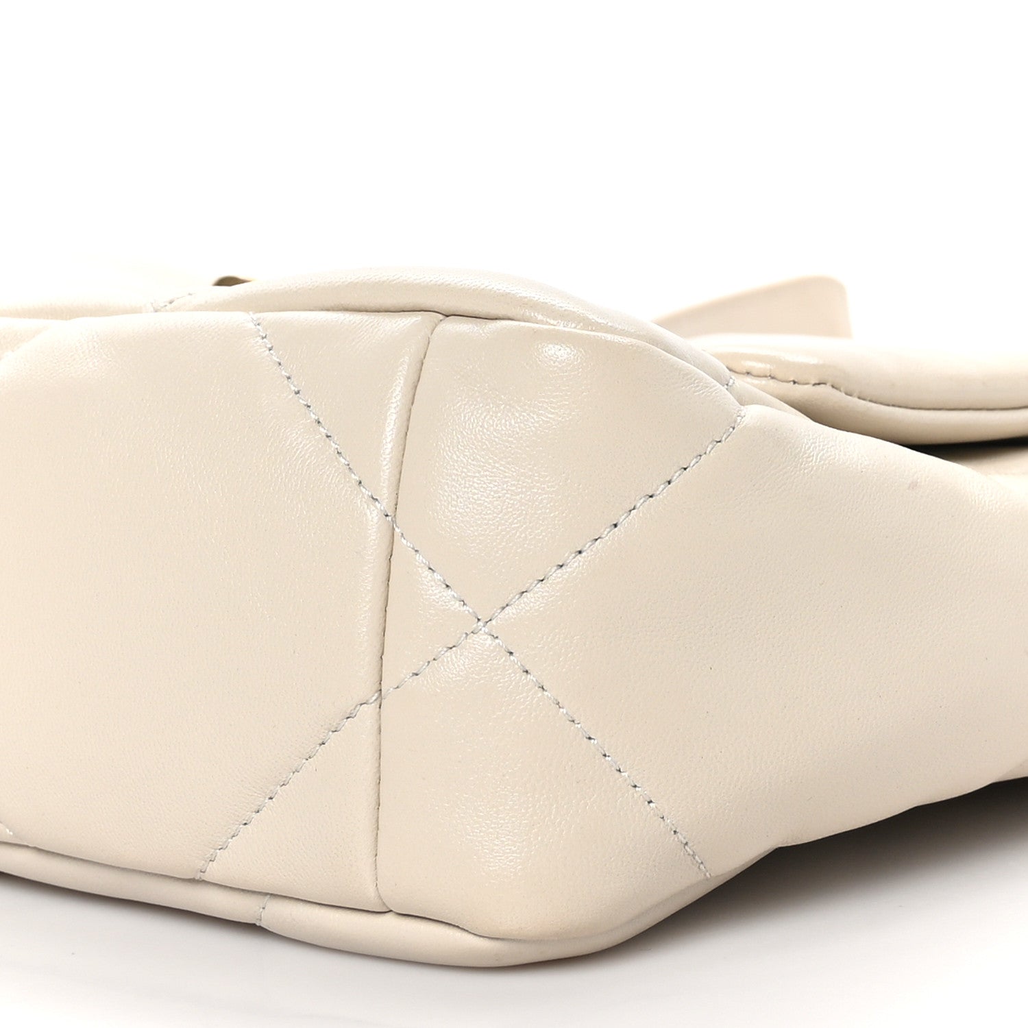 Chanel Goatskin Quilted Medium Chanel 19 Flap White 10 of 13