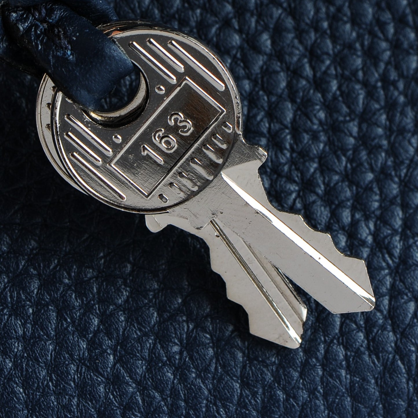 Taurillon Clemence Birkin 35 Bleu De Prusse