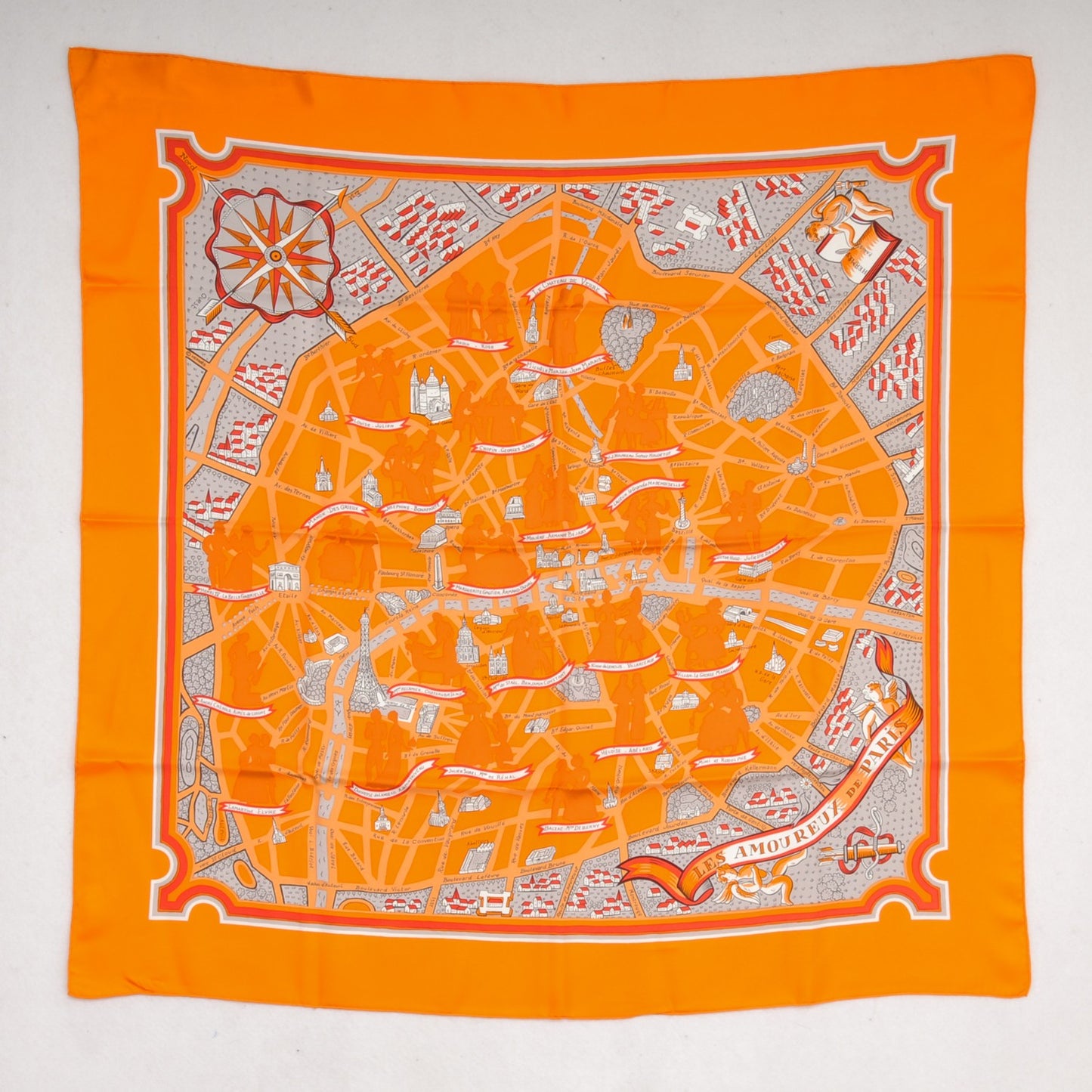 Silk Les Amoureux de Paris Scarf 90