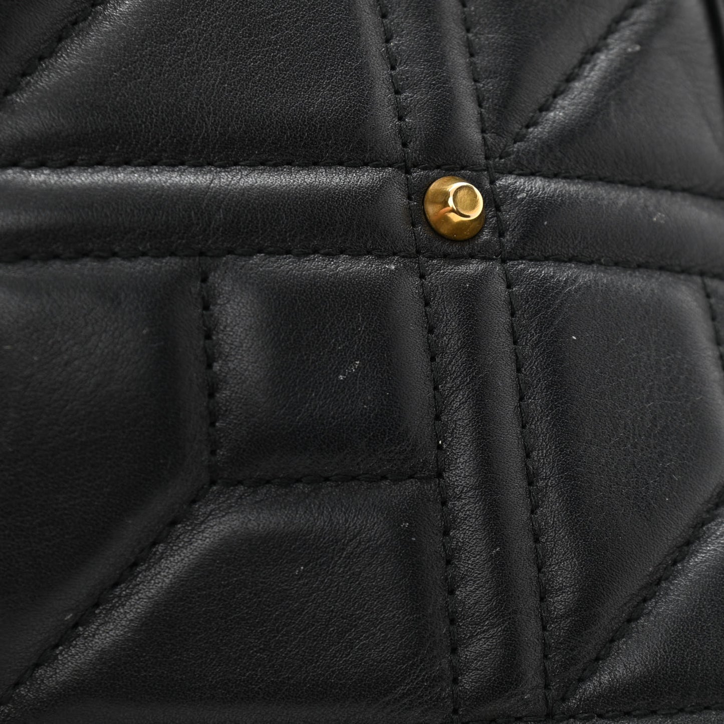 Calfskin Matelasse Studded Medium GG Marmont Shoulder Bag Black