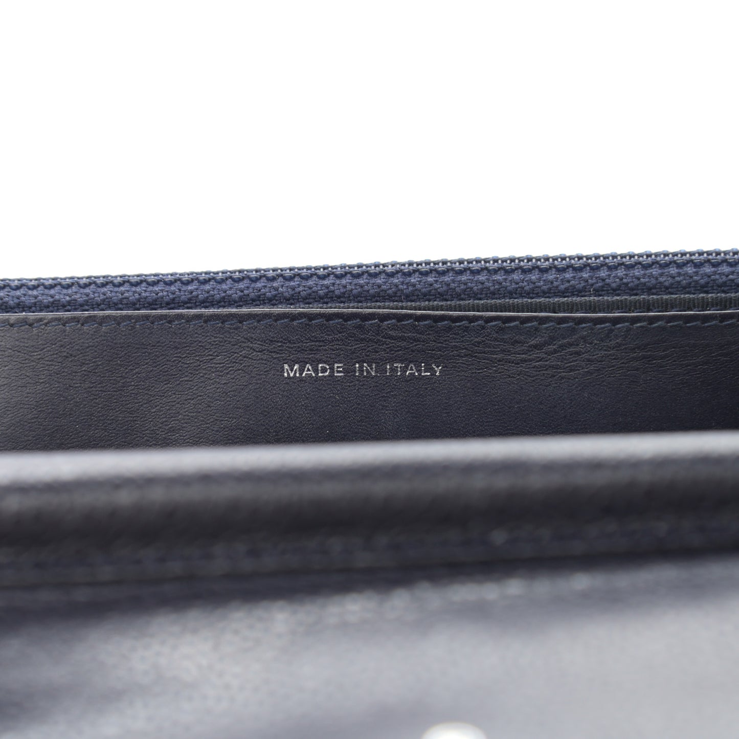 Caviar Quilted Wallet On Chain WOC Navy Blue