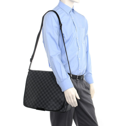 Louis Vuitton Damier Graphite Daniel GM 2 of 7