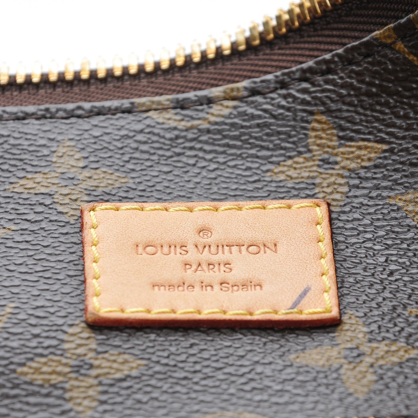 Monogram Sully MM