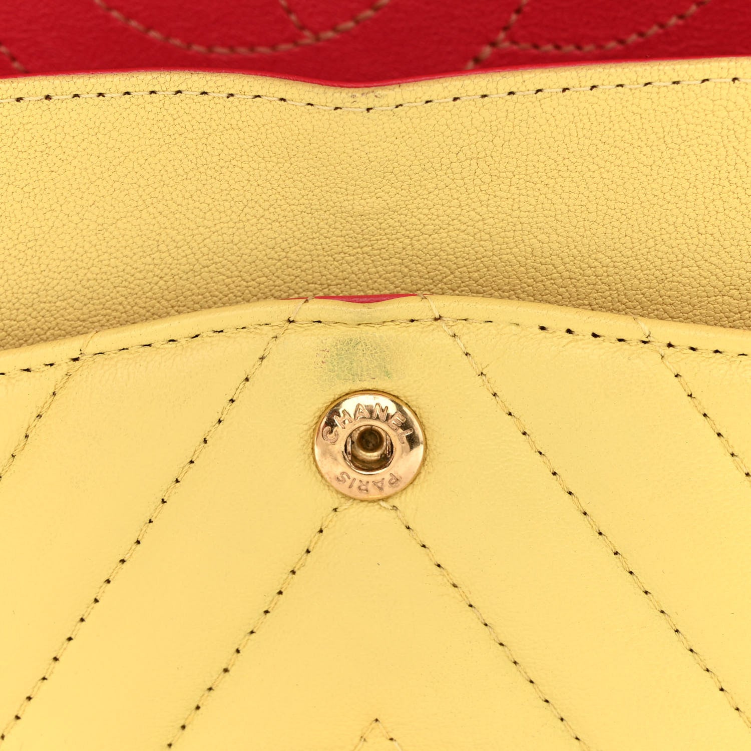 Chanel Sheepskin Chevron Quilted 2.55 Reissue 225 Flap Yellow 13 of 14
